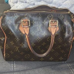 Louis Vuitton speedy 25